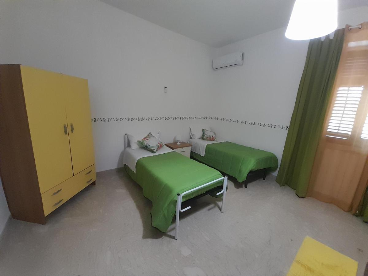 Casa Vacanze Ciccine Capaci Buitenkant foto